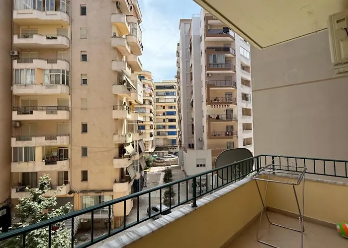 Vista Marina 3 *